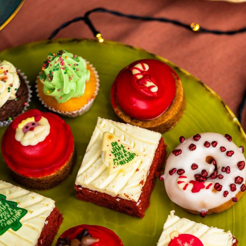 Mini Kerst Red Velvet Cakejes 15 stuks 